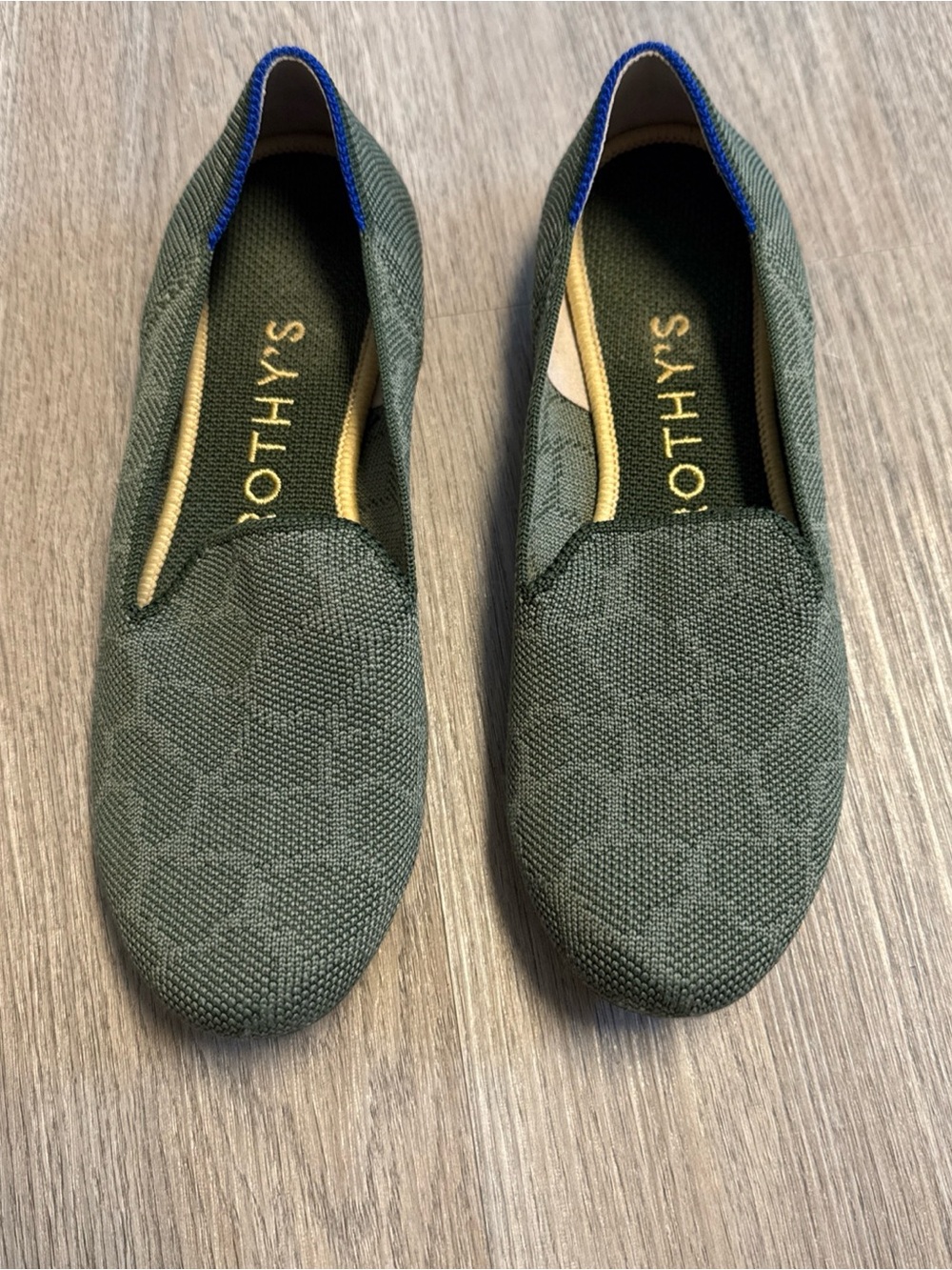 Rothy’s The Loafer Green Giraffe Flat Comfort Shoes 5.5